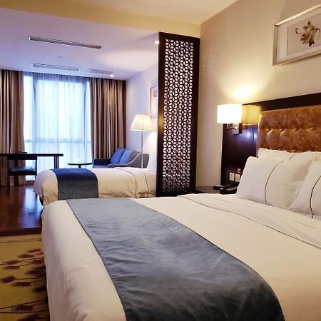 Benjoy Hotel - Jinqiao Branch Shanghai Eksteriør bilde